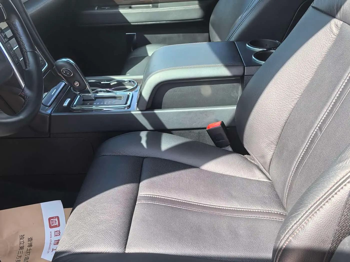 Lincoln Navigator 2017 — Photo 14/20