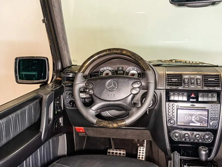 Mercedes-Benz G-Class AMG 2012 — Фото 11/20
