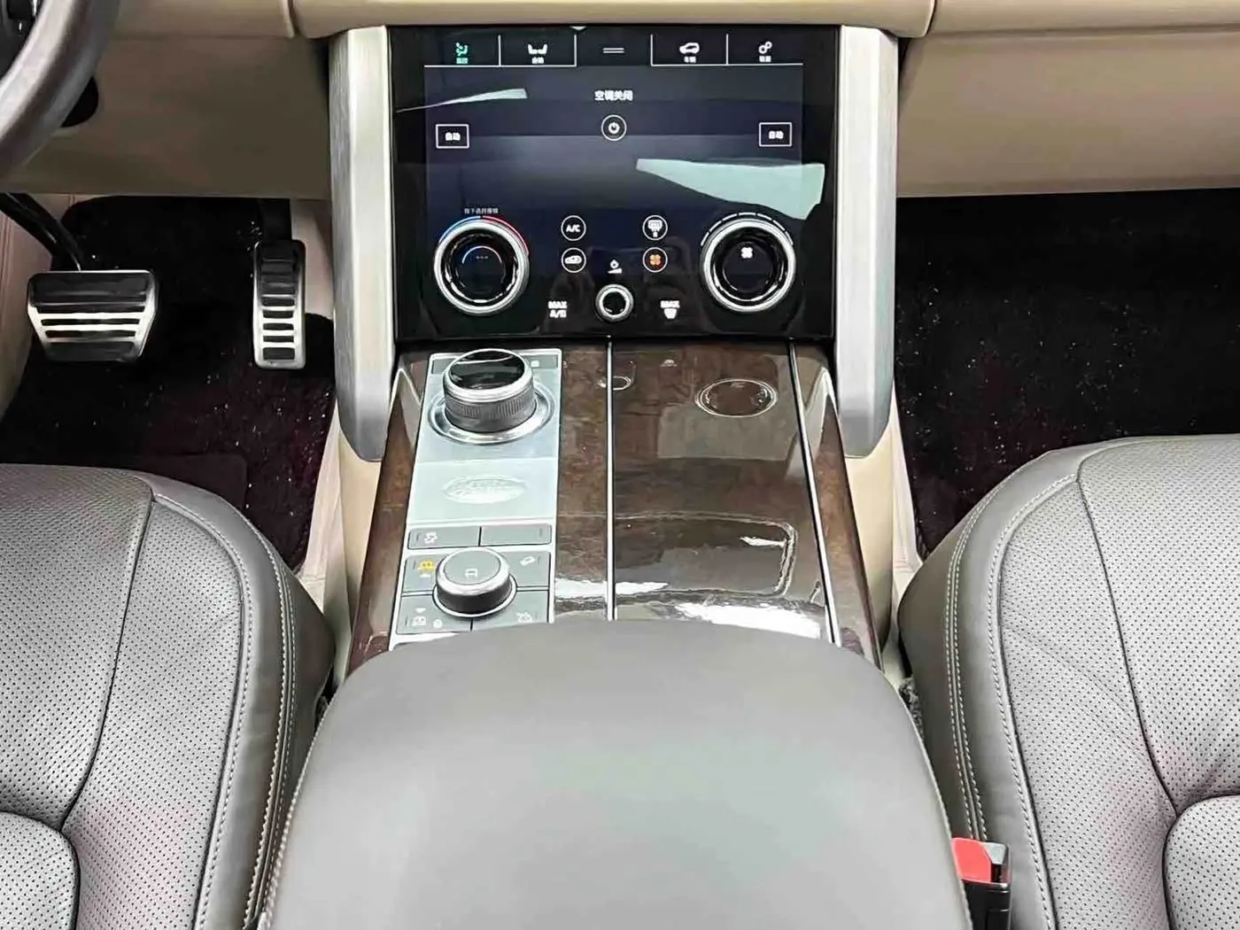 Land Rover Range Rover 2022 — Фото 17/20
