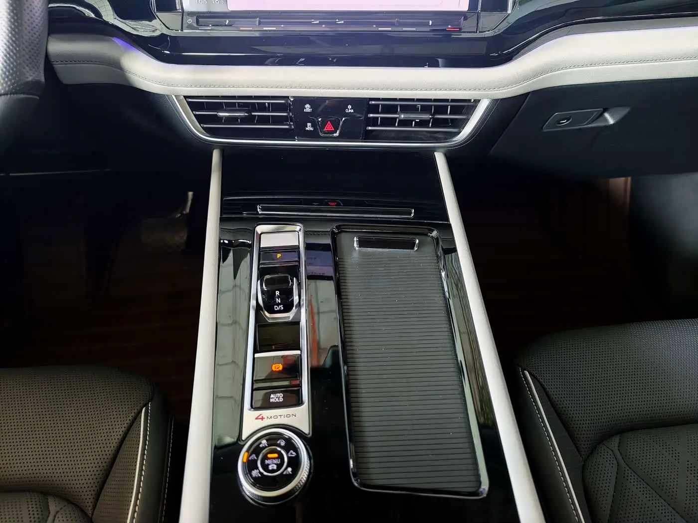 Volkswagen Teramont 2024 — Photo 10/12