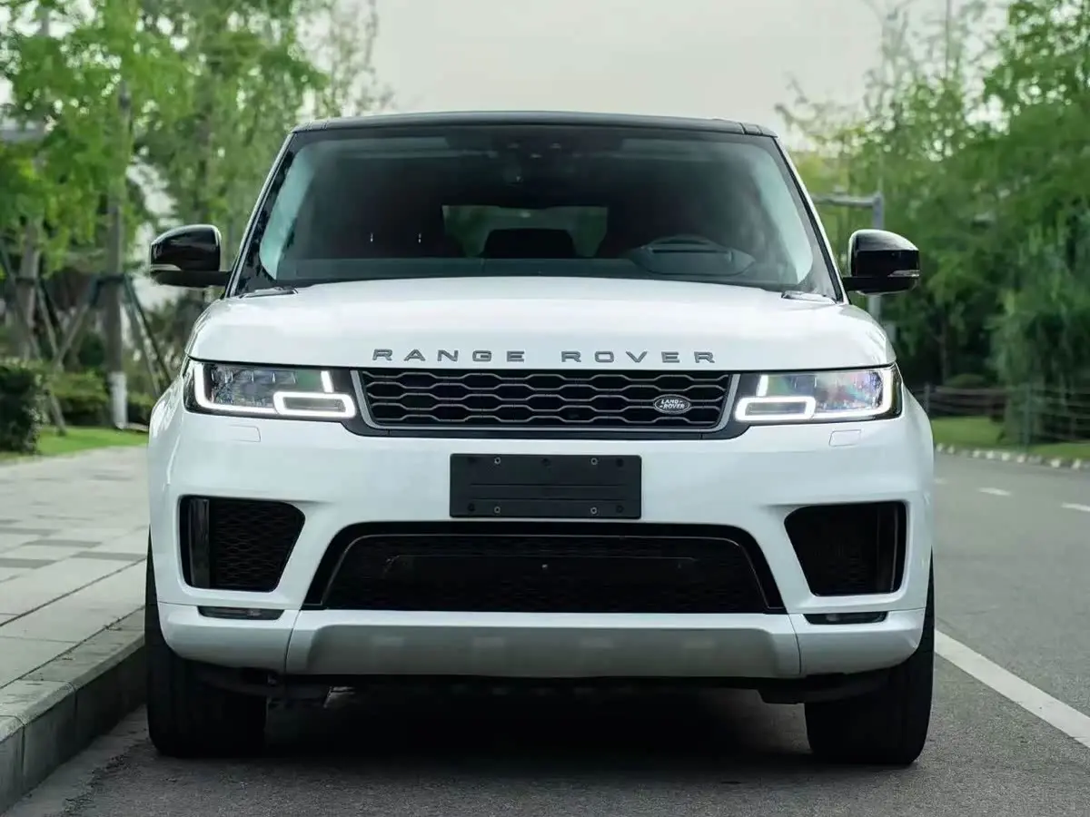Land Rover Range Rover Sport 2020 — Photo 2/10