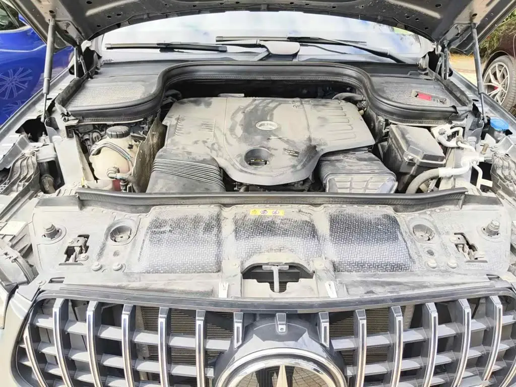 Mercedes-Benz GLE 2022 — Photo 3/13