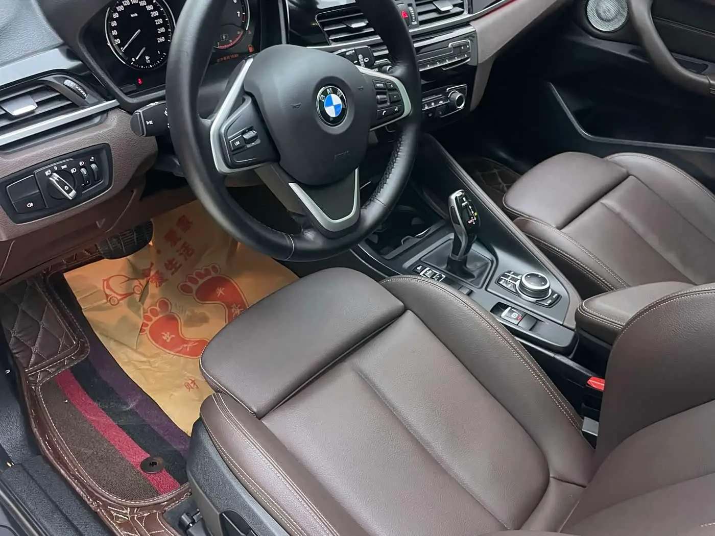 BMW X1 2023 — Photo 19/20