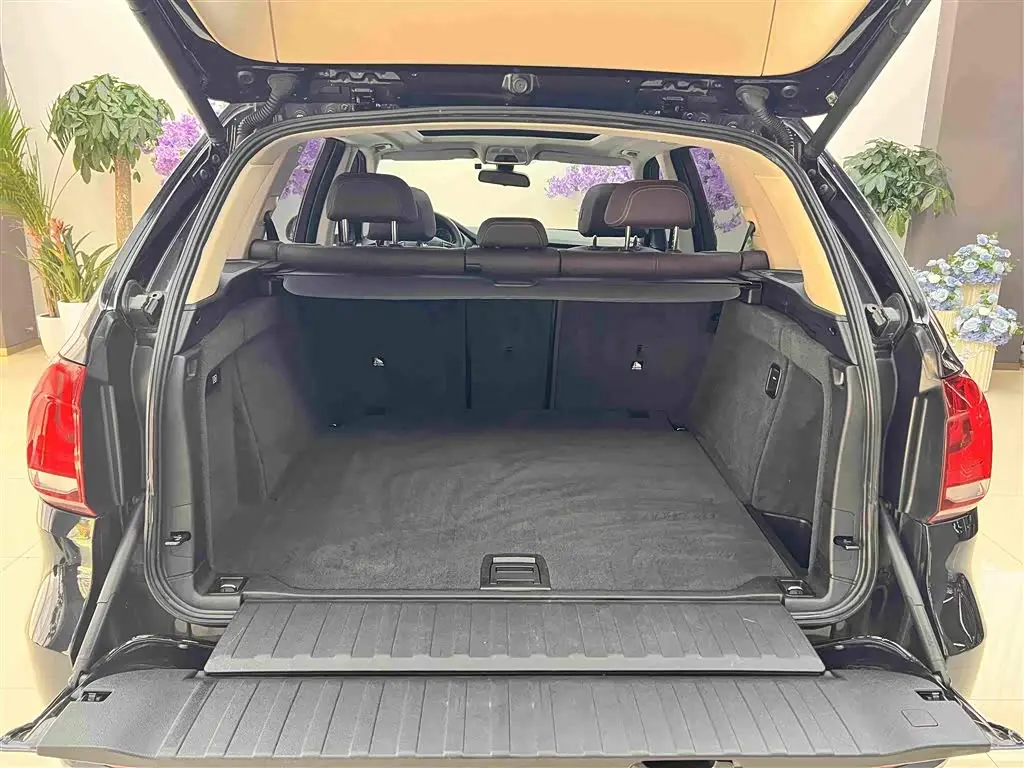 BMW X5 2016 — Фото 19/20