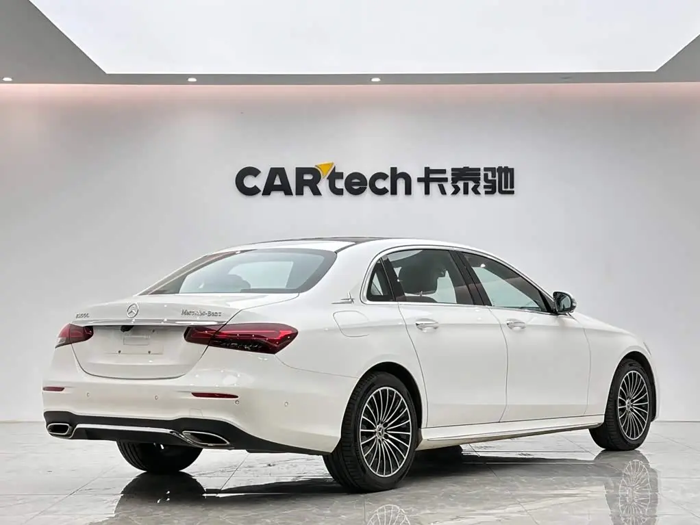 Mercedes-Benz E-Class 2020 — Фото 5/16