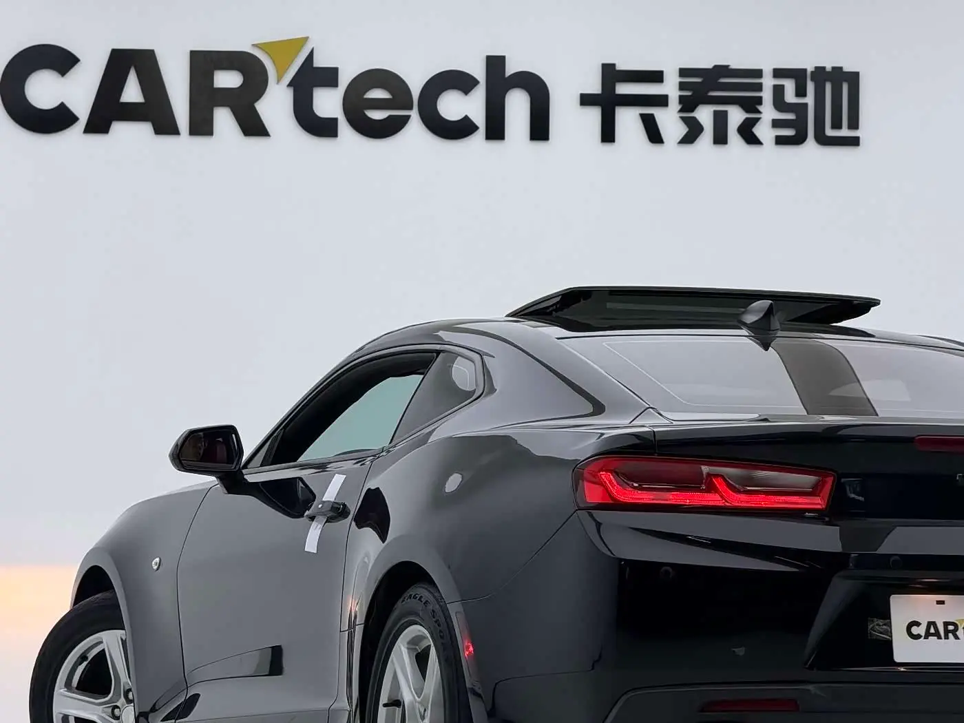Chevrolet Camaro 2017 — Фото 12/14