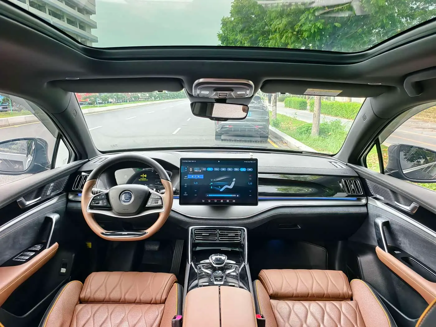BYD Tang New Energy 2022 — Фото 7/20