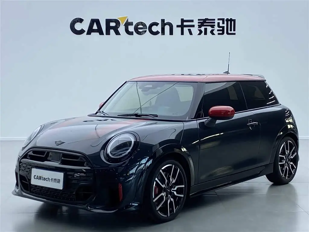 MINI JCW 2025 — Photo 1/20
