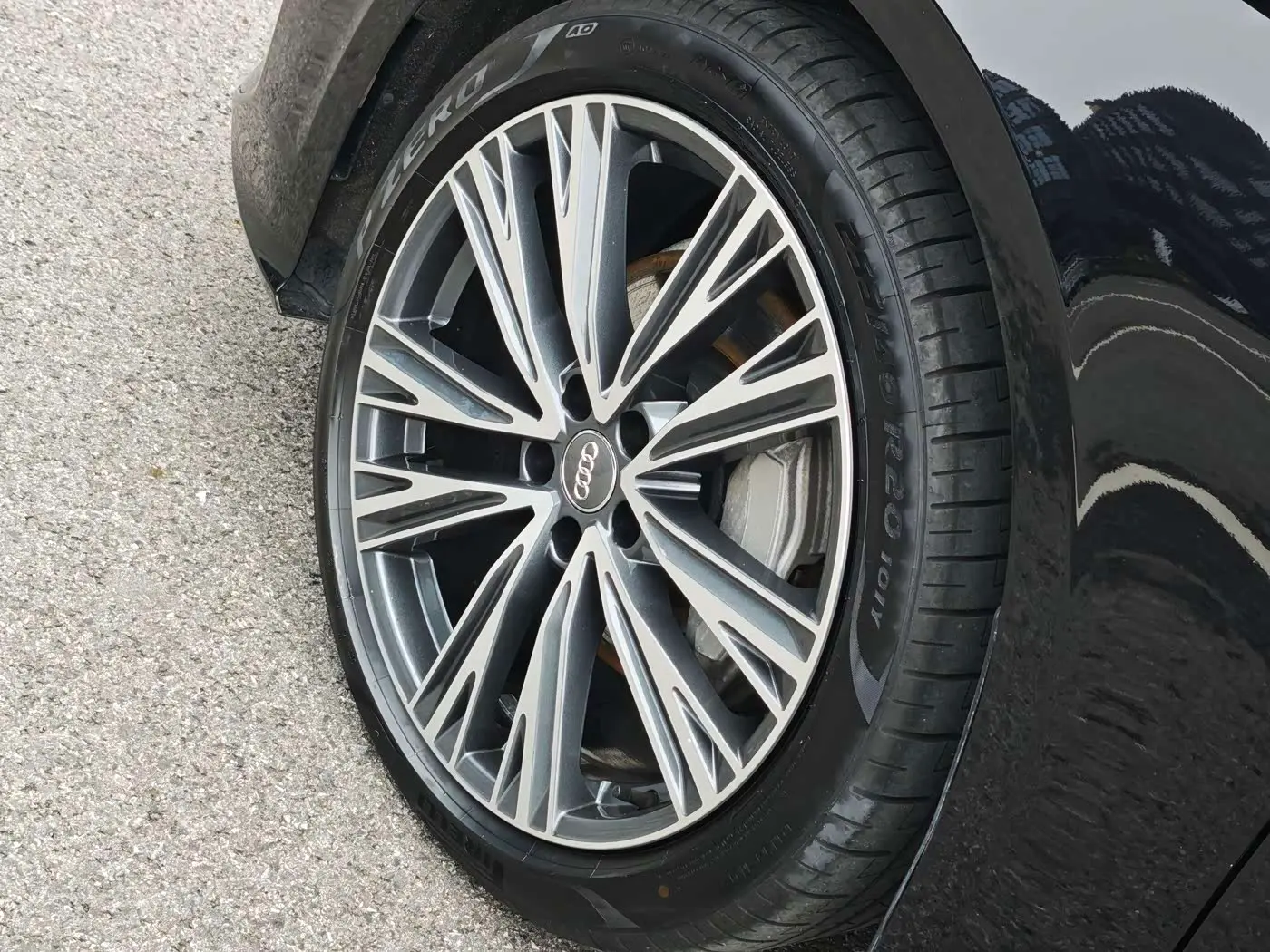 Audi A6L 2021 — ფოტო 16/16