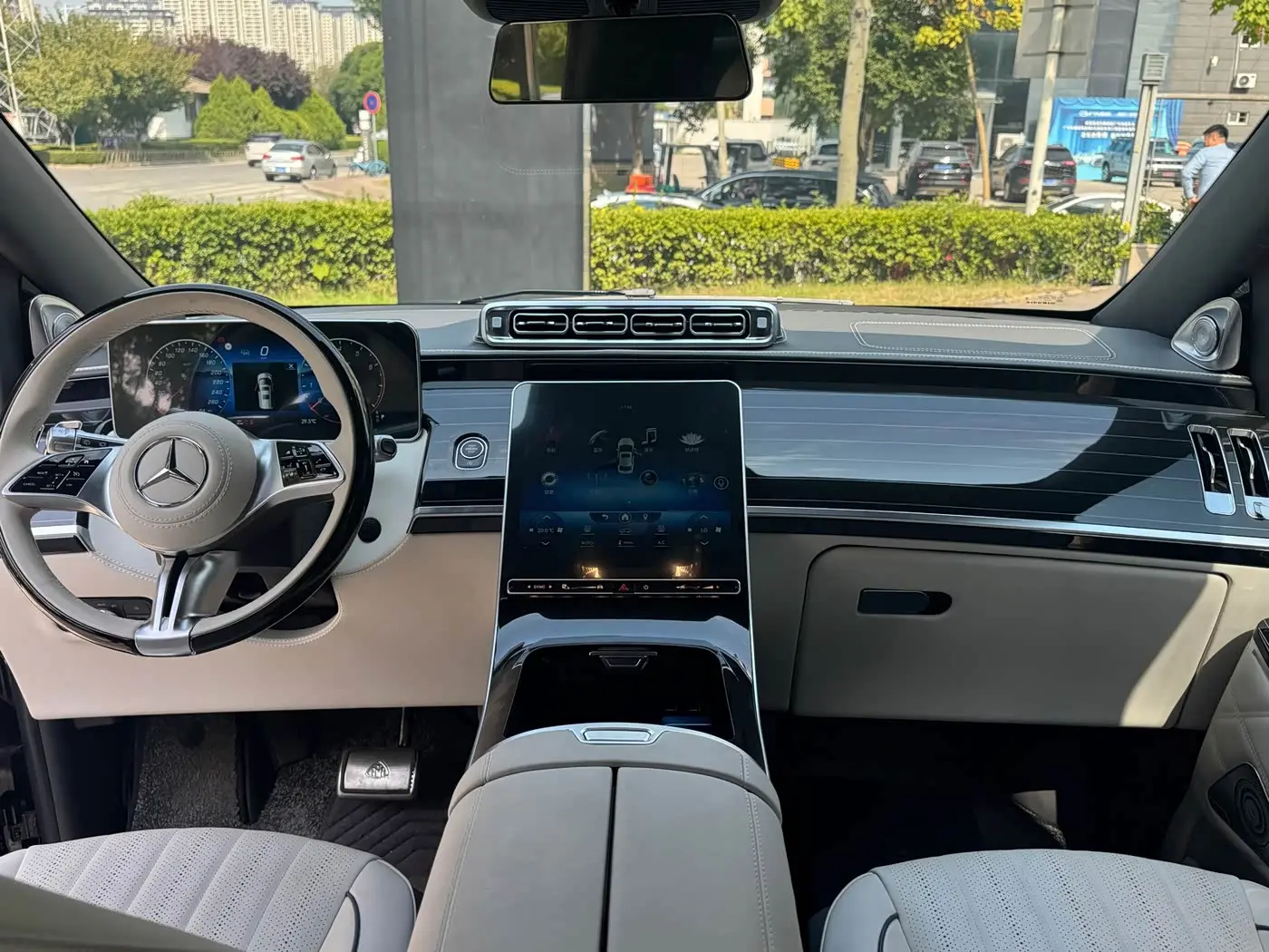 Mercedes-Benz Vito 2026 — Photo 7/12