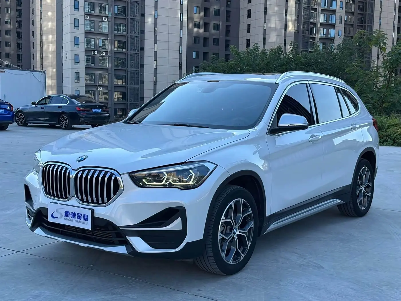 BMW X1 2022 — Фото 1/20