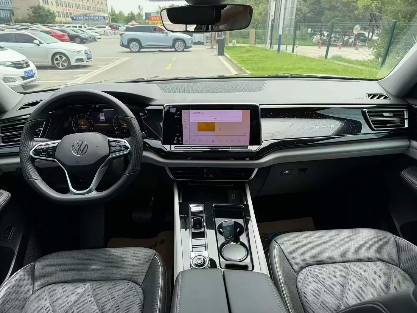 Volkswagen Teramont 2021 — ფოტო 10/13