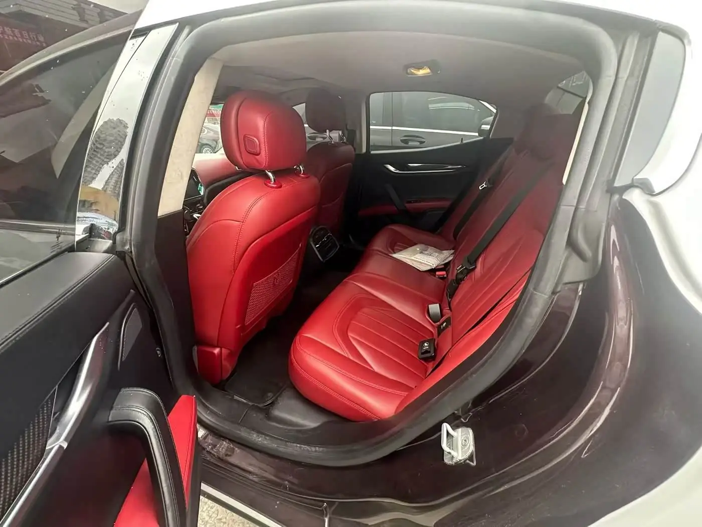 Maserati Ghibli 2015 — Photo 6/9