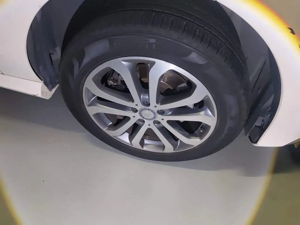 Mercedes-Benz GLE 2016 — Photo 8/20