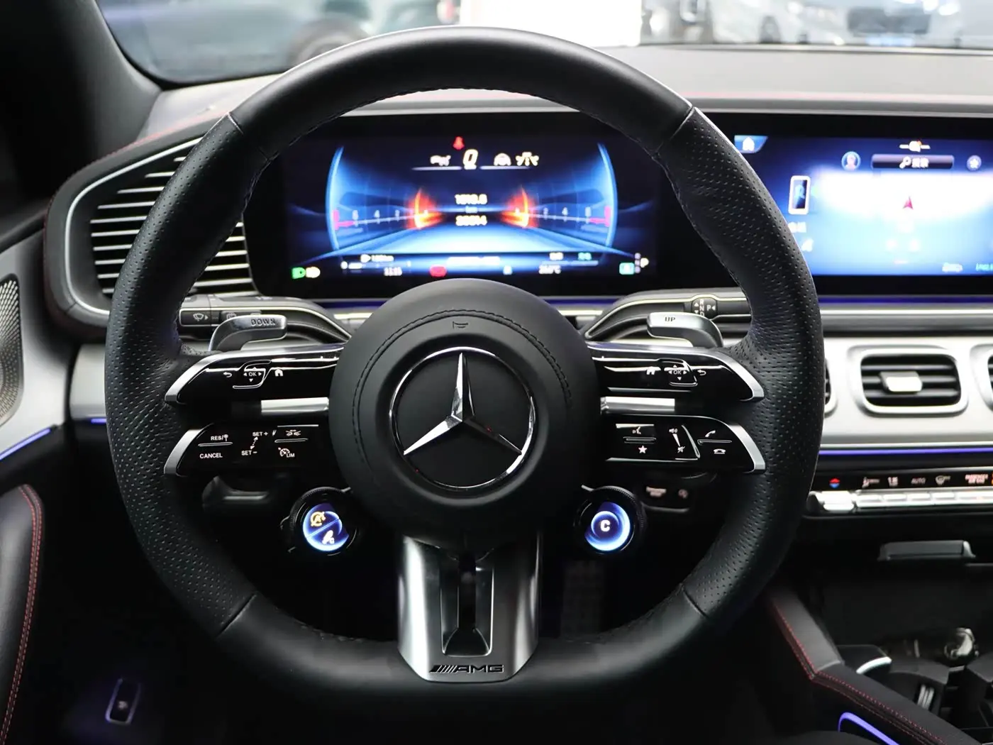 Mercedes-Benz GLE AMG 2025 — Фото 15/20