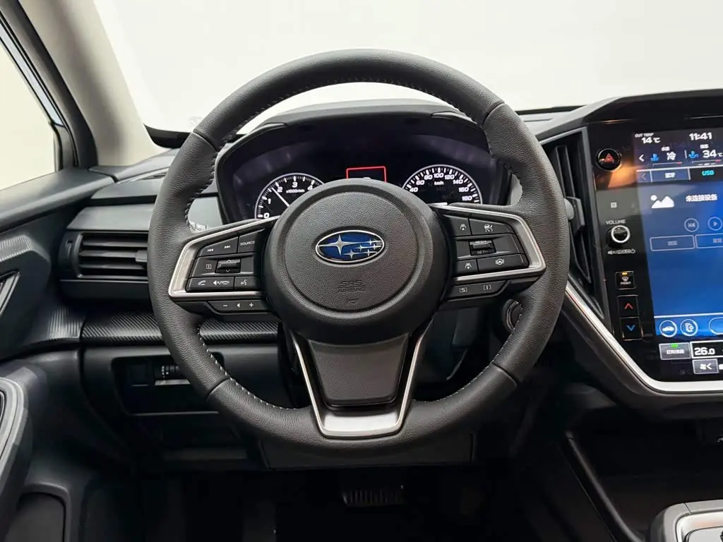 Subaru Crosstrek 2023 — Фото 14/20