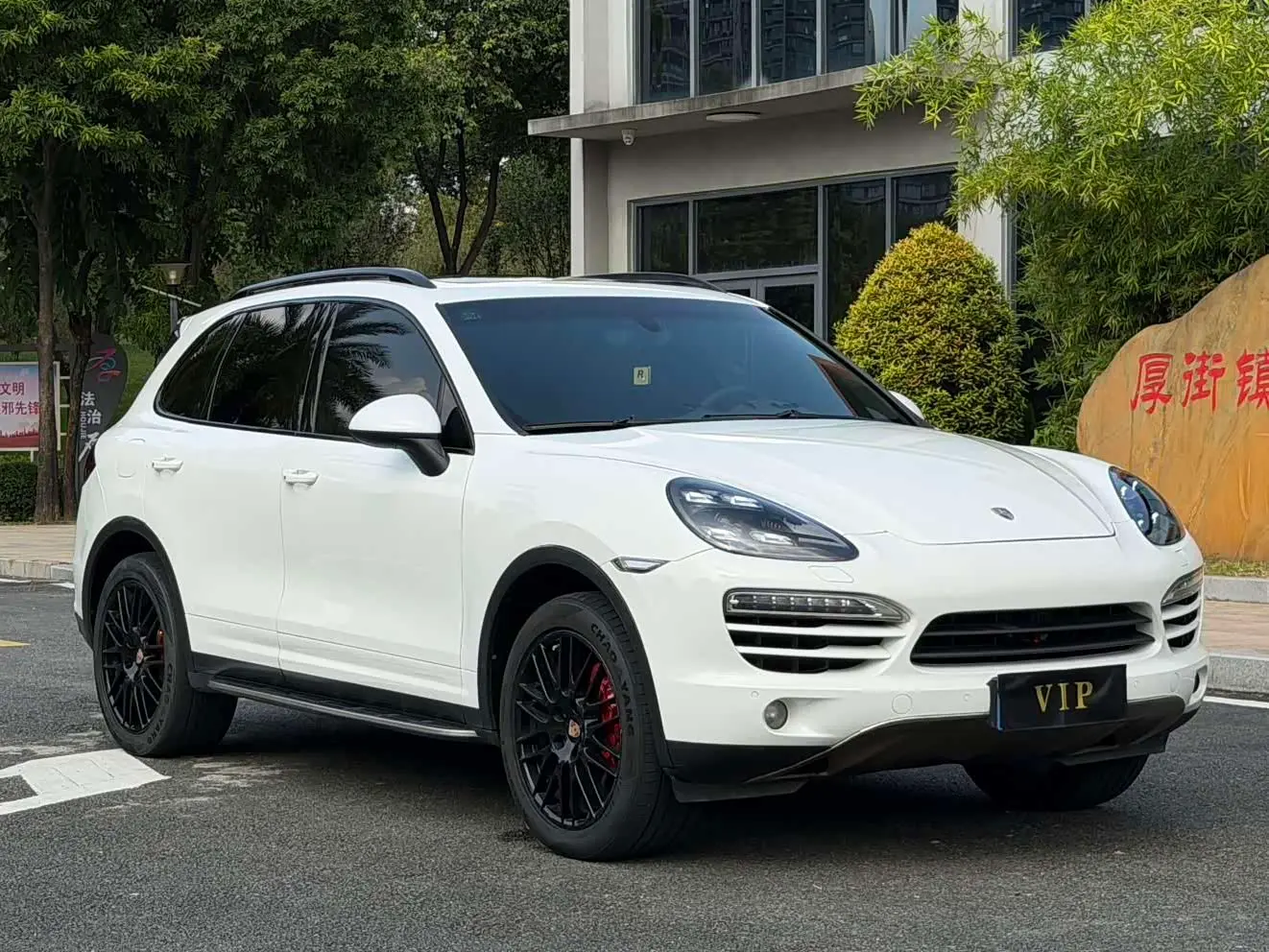 Porsche Cayenne 2013 — Фото 3/18