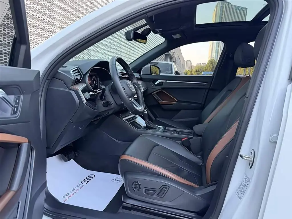 Audi Q3 2021 — Photo 20/20