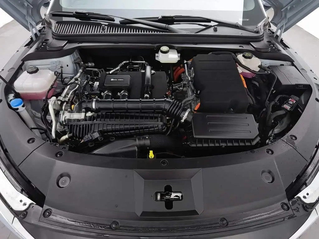 BYD Qin L 2024 — Photo 6/20