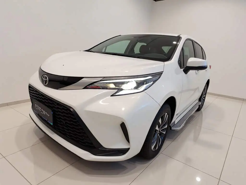Toyota Granvia 2025 — Photo 1/20