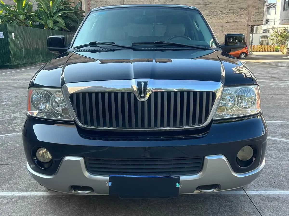 Lincoln Navigator 2005 — Şəkil 1/20