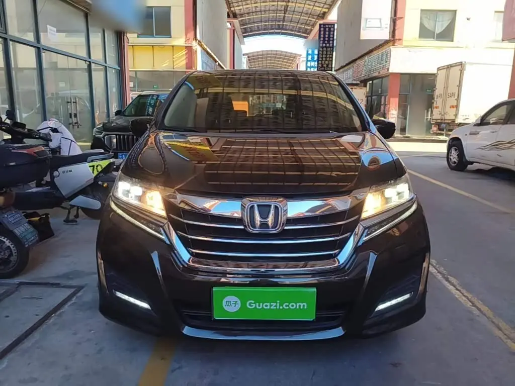 Honda Elysion 2019 — Photo 3/20