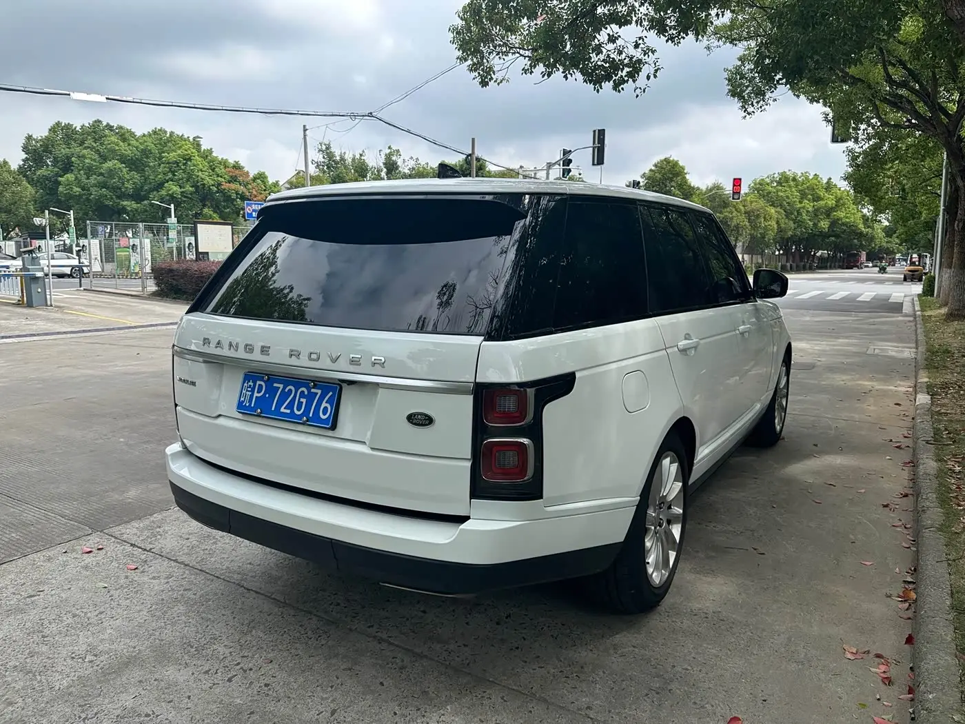 Land Rover Range Rover 2021 — Photo 4/12