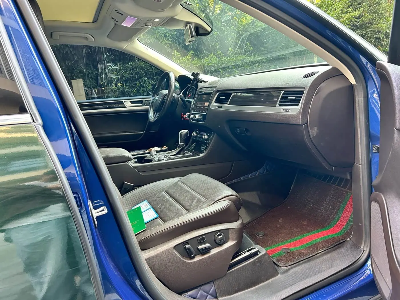 Volkswagen Touareg 2016 — Photo 7/18