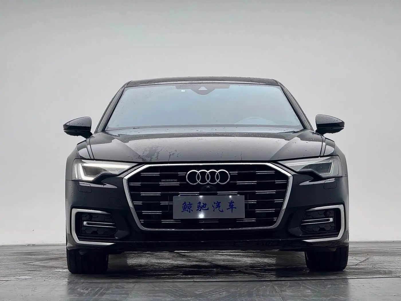 Audi A6L 2023 — Photo 3/10