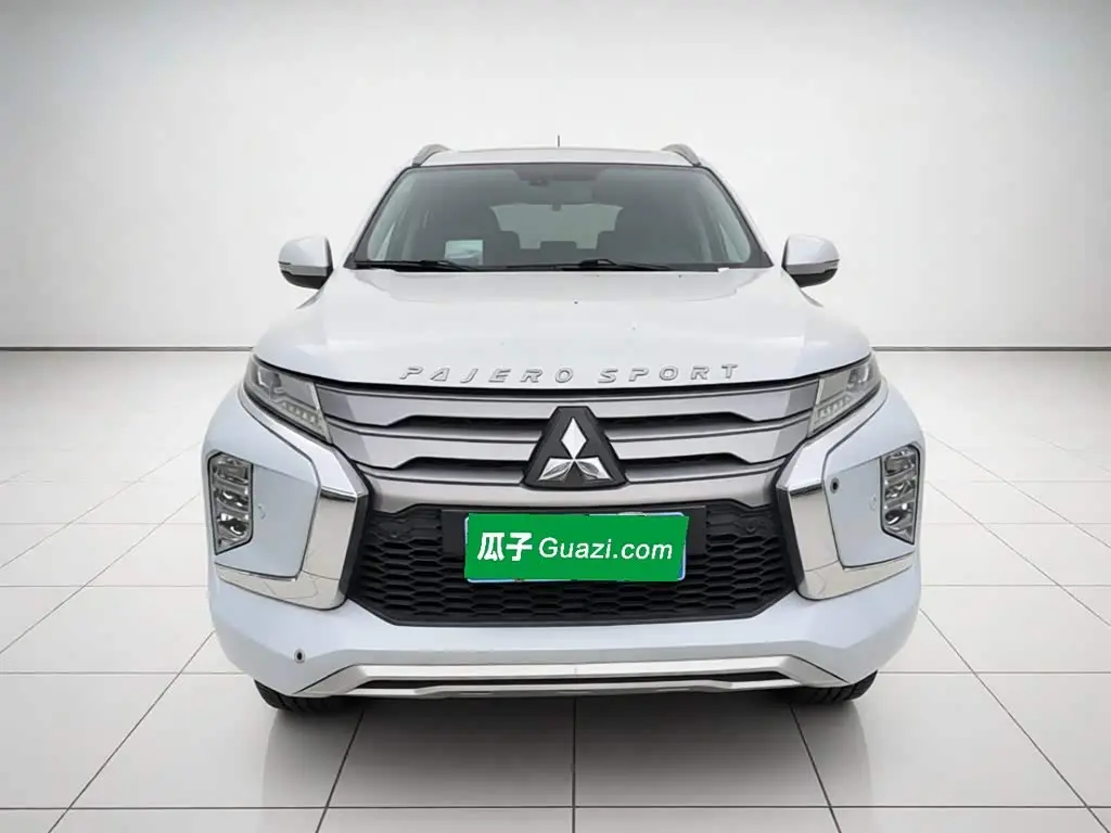 Mitsubishi Pajero Sport 2020 — Şəkil 2/20
