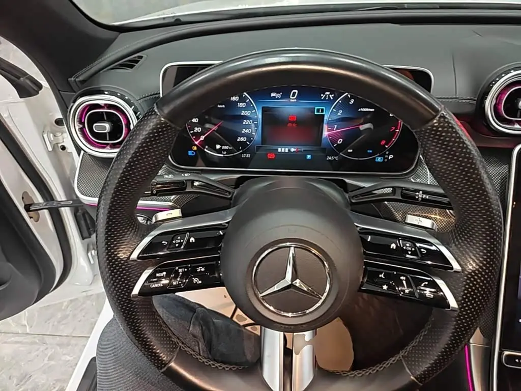 Mercedes-Benz C-Class 2023 — Фото 11/20