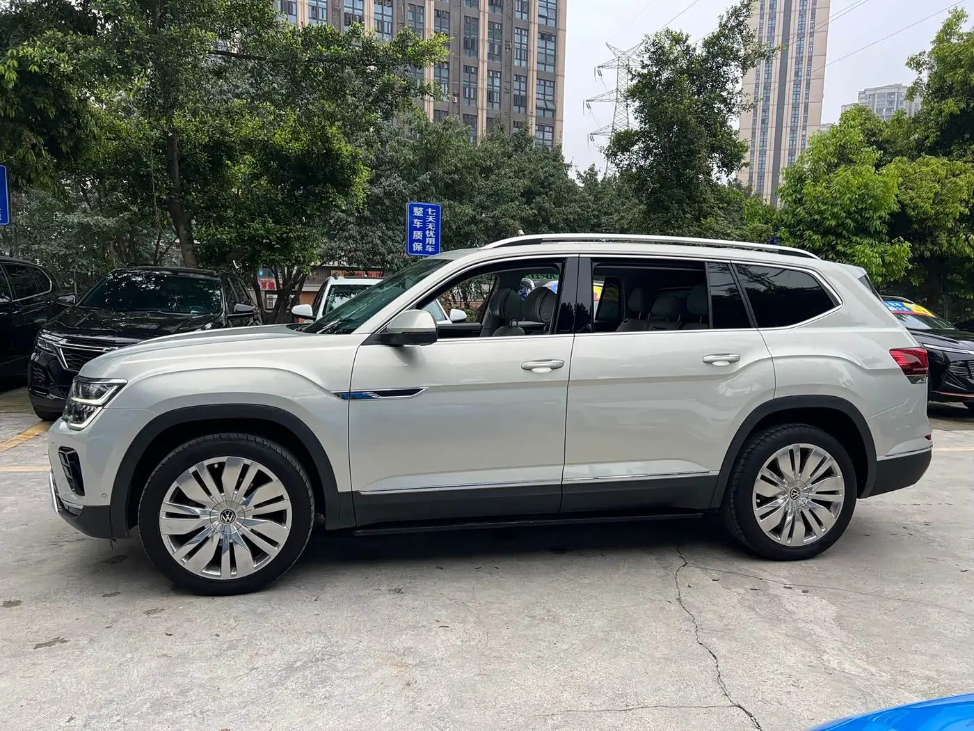 Volkswagen Teramont 2021 — ფოტო 6/20