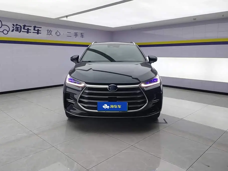 BYD Tang New Energy 2022 — Photo 2/16