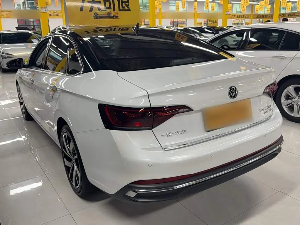 Volkswagen Sagitar 2025 — Photo 14/18