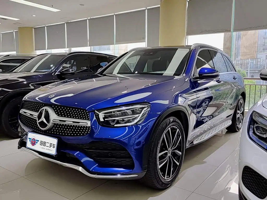 Mercedes-Benz GLC 2019 — Photo 1/11
