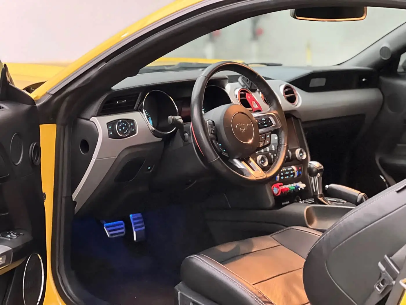Ford Mustang 2018 — Photo 4/9