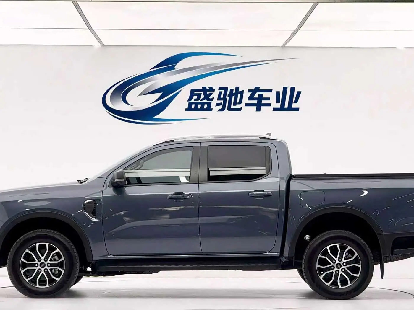 Ford Ranger 2024 — Photo 7/20