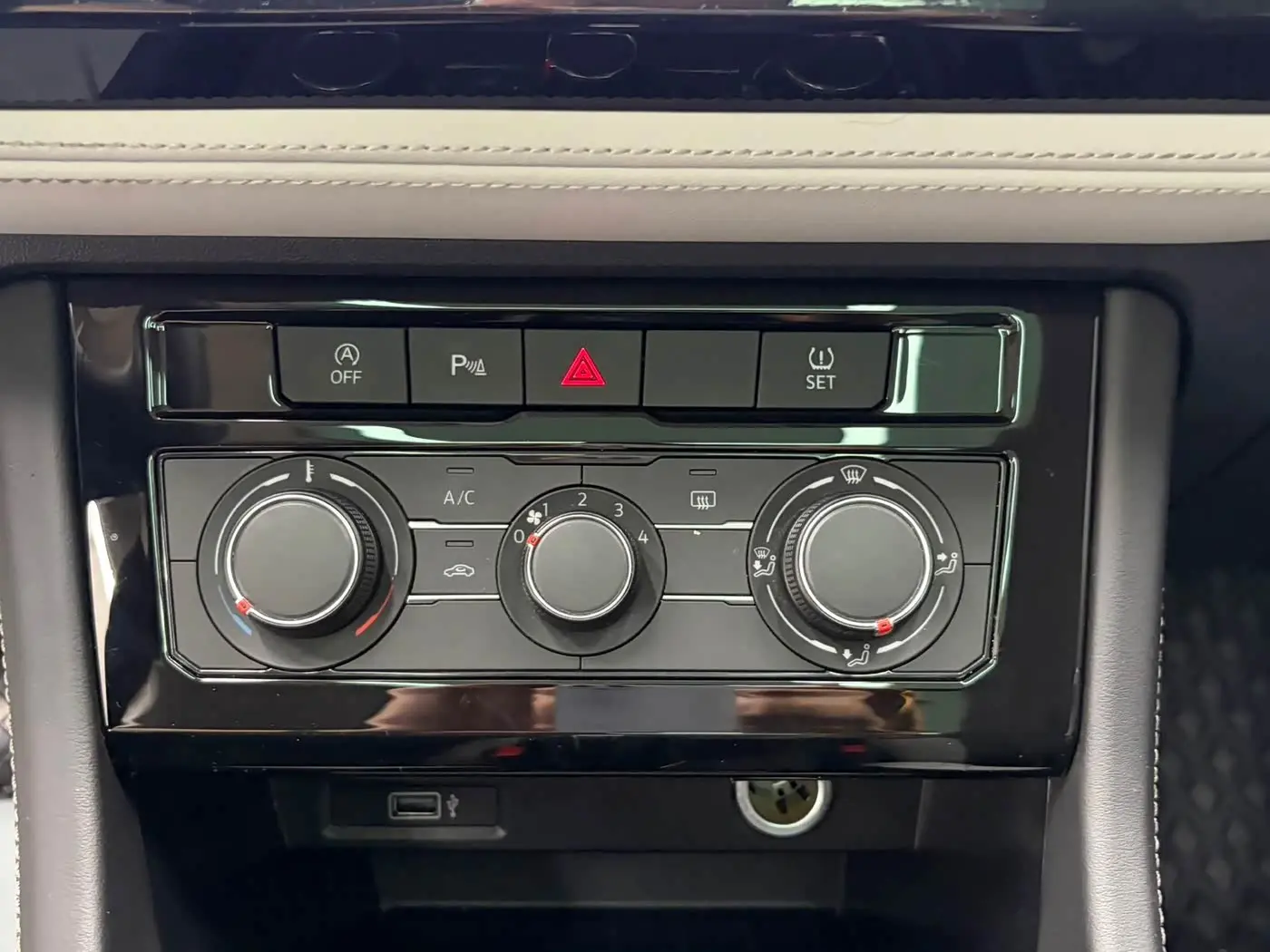 Jetta VS7 2023 — Şəkil 13/19