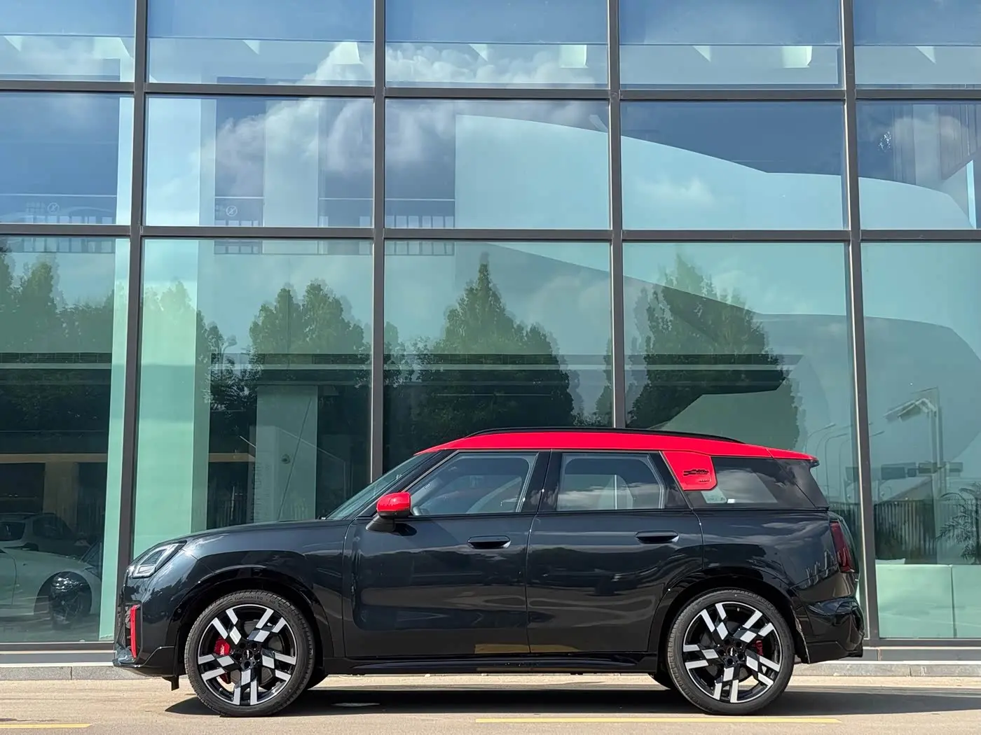 MINI JCW COUNTRYMAN 2025 — Şəkil 15/19