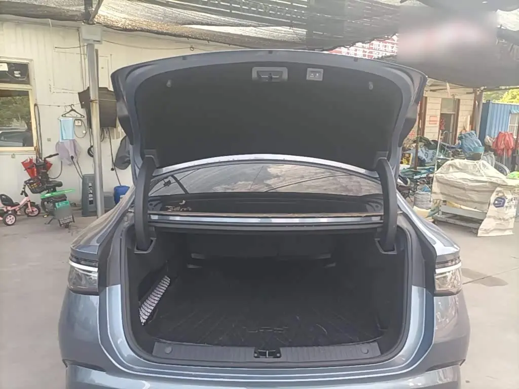 BYD Seal 2023 — Фото 19/20