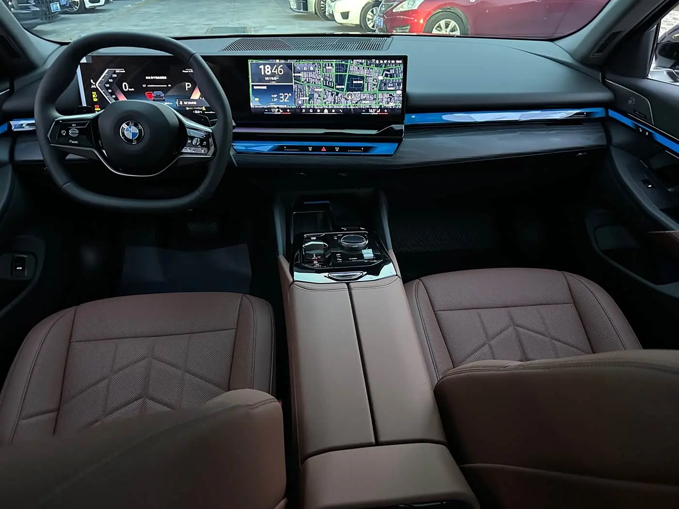 BMW 5 Series 2025 — Photo 4/6