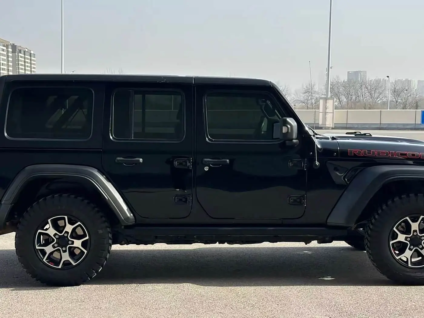 Jeep Wrangler 2021 — Фото 4/20
