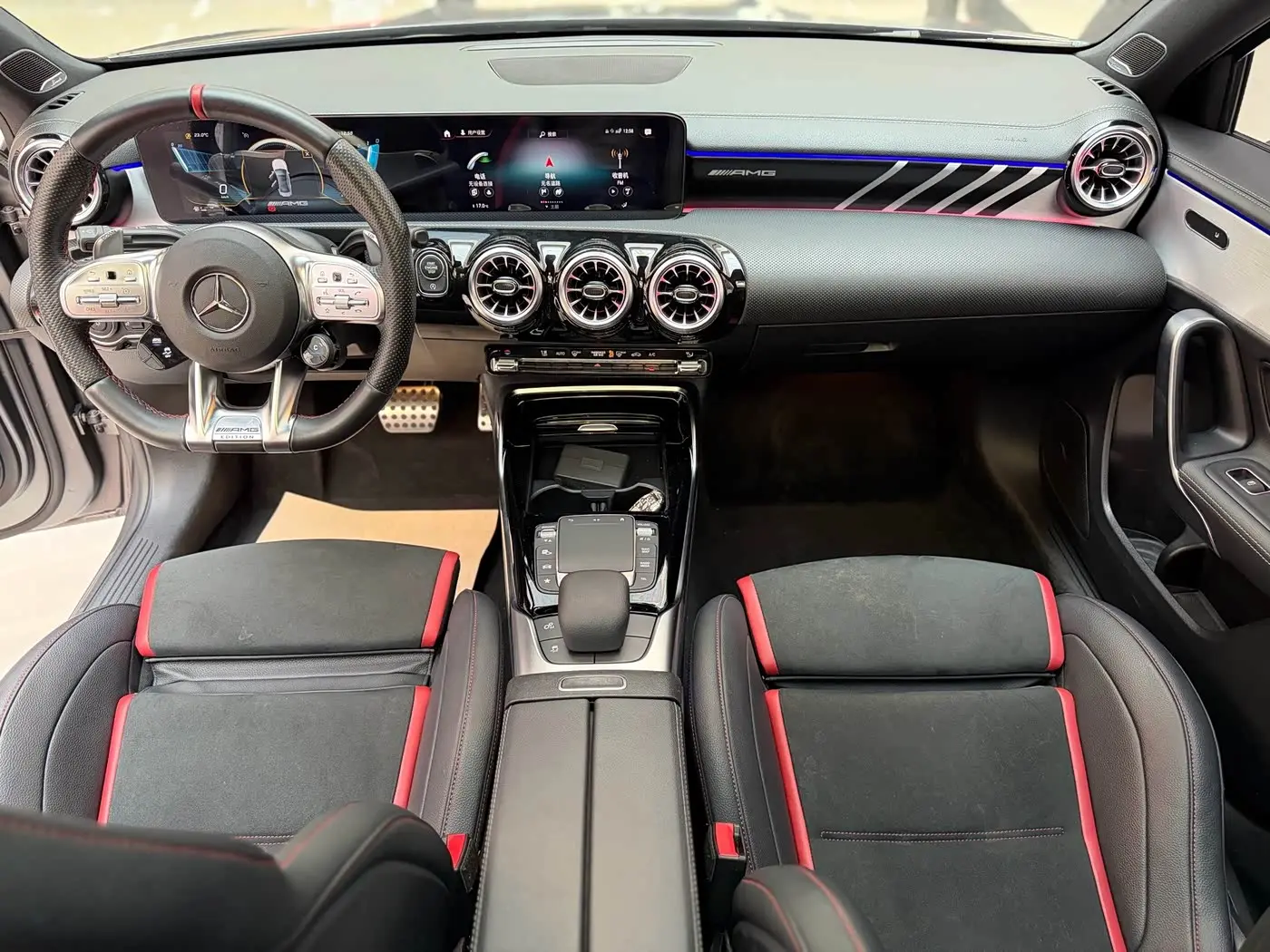 Mercedes-Benz A-Class AMG 2022 — Фото 6/20