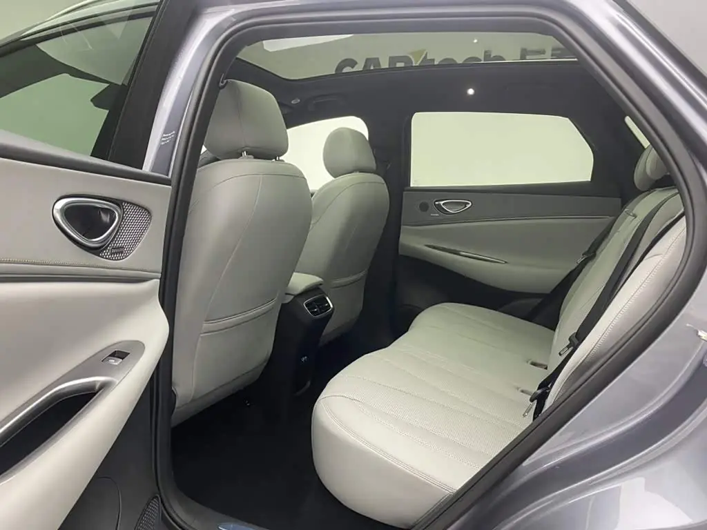 BYD Sealion 06 New Energy 2025 — Şəkil 19/20