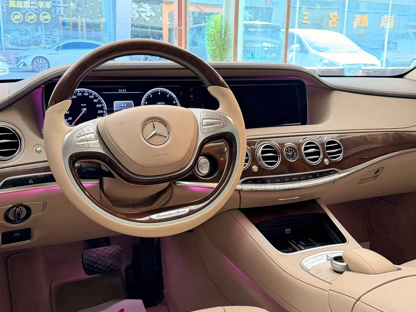 Mercedes-Benz S-Class 2014 — Photo 8/9