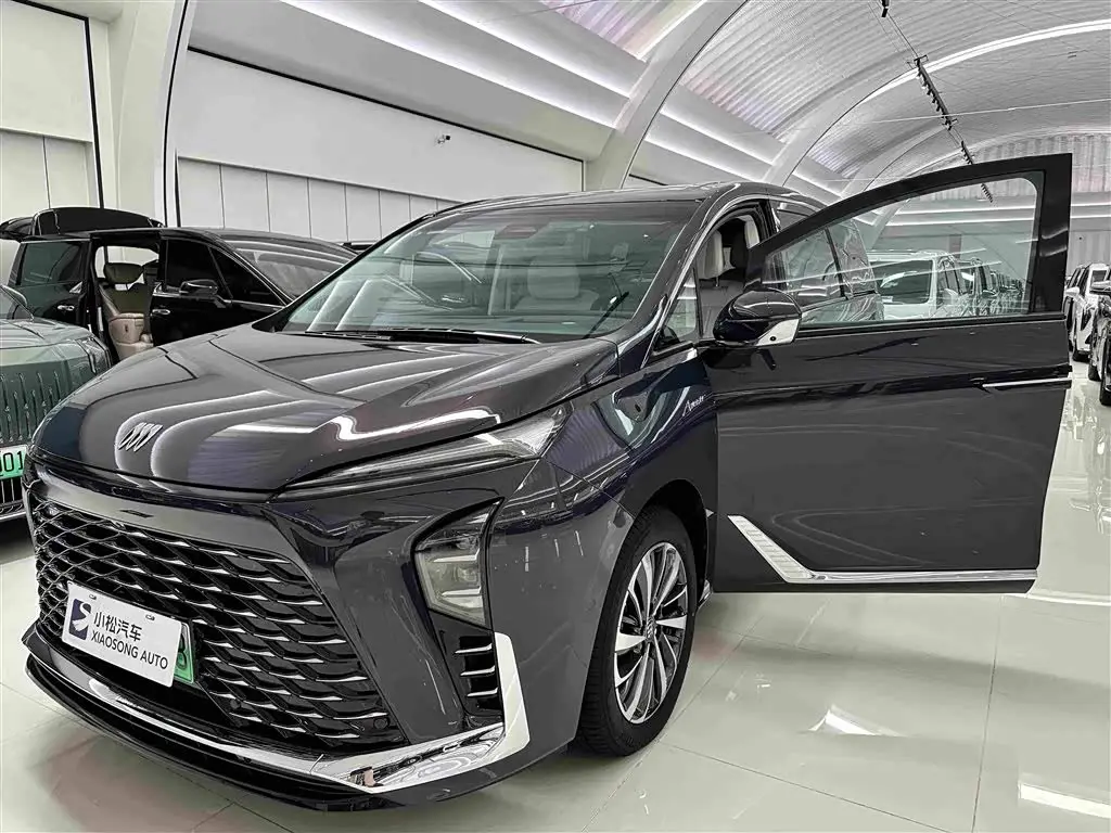 Buick GL8 New Energy 2025 — Photo 5/19