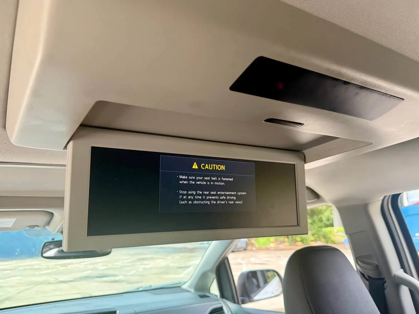 Toyota Sienna 2017 — Photo 16/19