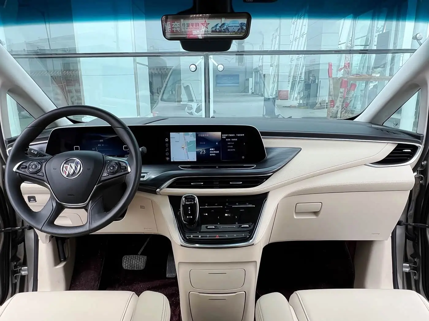 Buick GL8 2023 — Photo 12/20