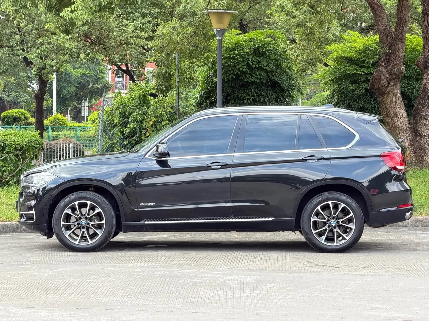BMW X5 2014 — Фото 4/20