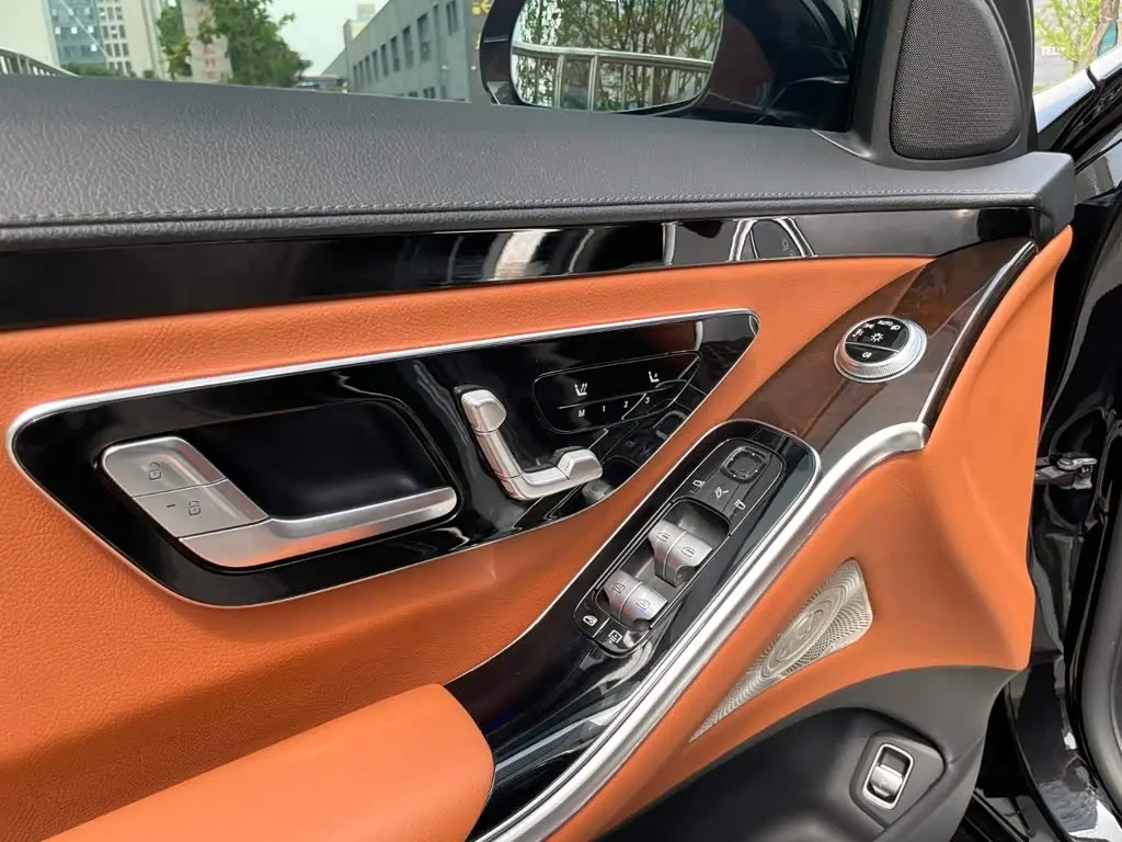 Mercedes-Benz S-Class 2021 — Photo 11/20